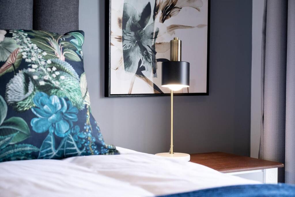 Oceans Umhlanga 2 Bedroom Apartment *