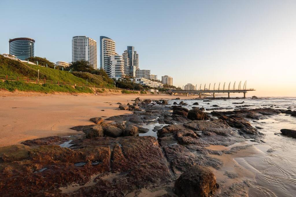 Apartment Oceans Umhlanga 2 Bedroom Durban