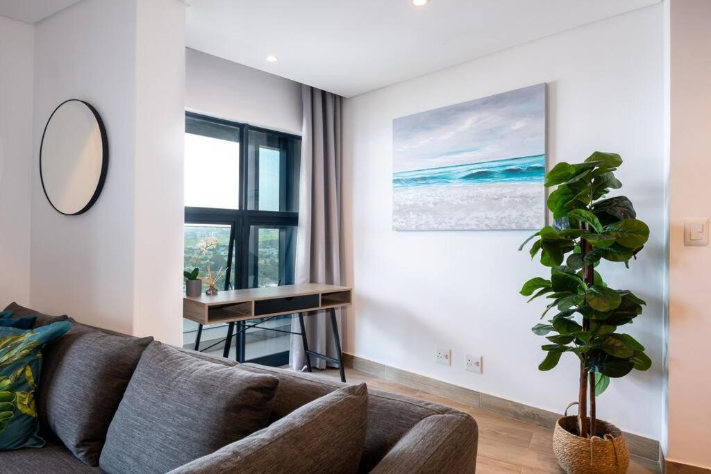 Oceans Umhlanga 2 Bedroom Apartment Durban